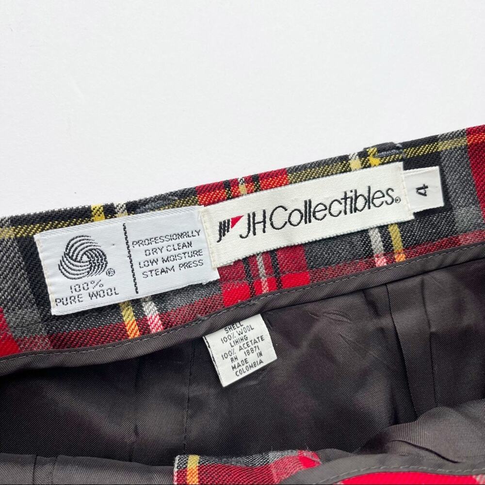 Vintage Red Plaid Tartan High Waist Wool Shorts - Picture 4 of 4